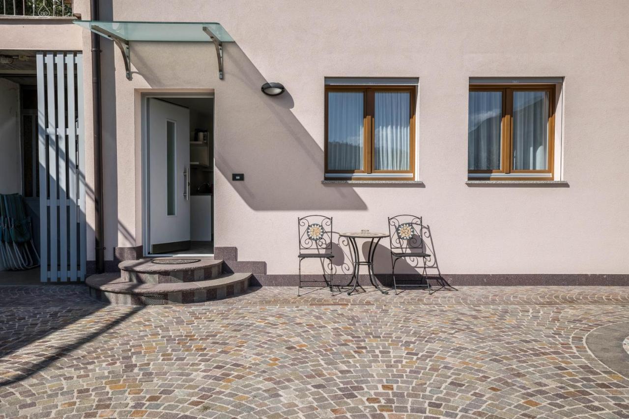 Apartment Gaggiolo 1 *